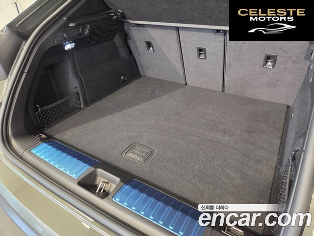 PORSCHE Macan EV 4S 2025 — photo 12 sur 18