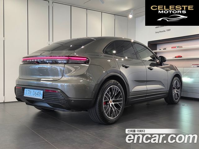 PORSCHE Macan EV 4S 2025 — photo 2 sur 18