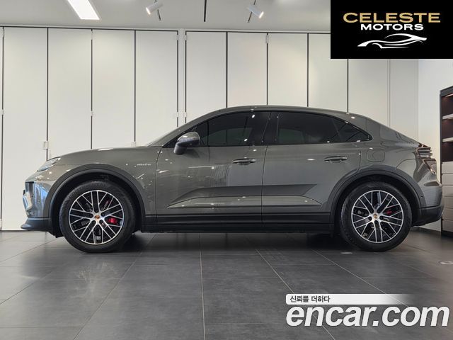 PORSCHE Macan EV 4S 2025 — photo 6 sur 18