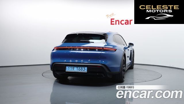 PORSCHE Taycan 4 2022 — photo 4 sur 34