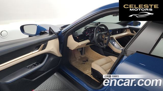 PORSCHE Taycan 2022 — photo 13 sur 36