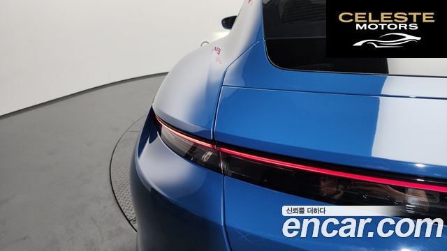 PORSCHE Taycan 2022 — photo 9 sur 36