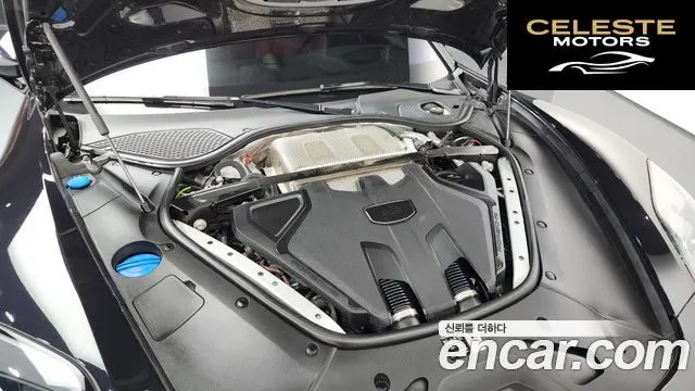 PORSCHE Panamera (976) 4.0 GTS 2025 — photo 6 sur 38