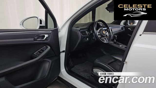 PORSCHE Macan 2.0 2018 — photo 13 sur 38