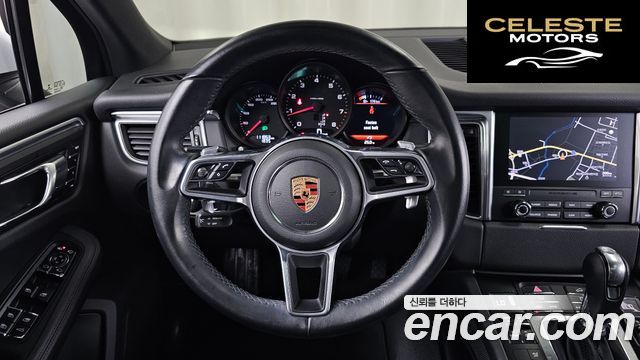 PORSCHE Macan 2.0 2018 — photo 19 sur 38