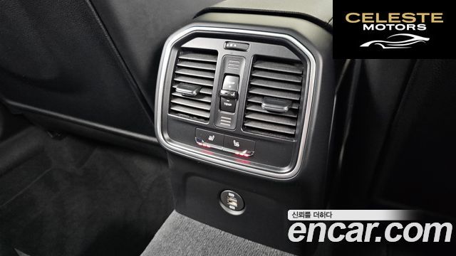 PORSCHE Macan 2.0 2018 — photo 24 sur 38