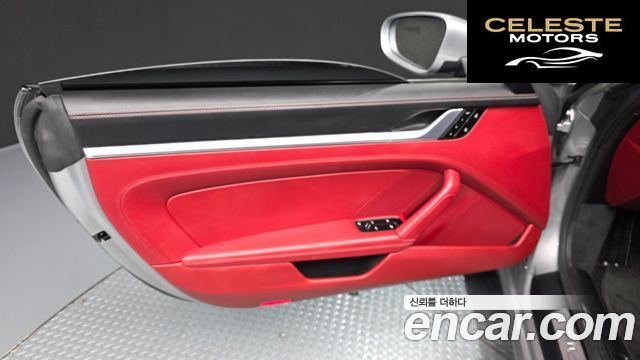 PORSCHE 911 (992) Carrera 4S 2020 — photo 15 sur 30