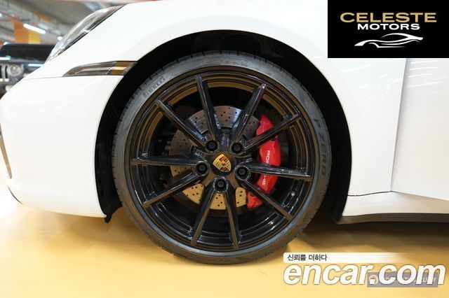 PORSCHE 911 (992) Carrera 4S 2020 — photo 5 sur 20