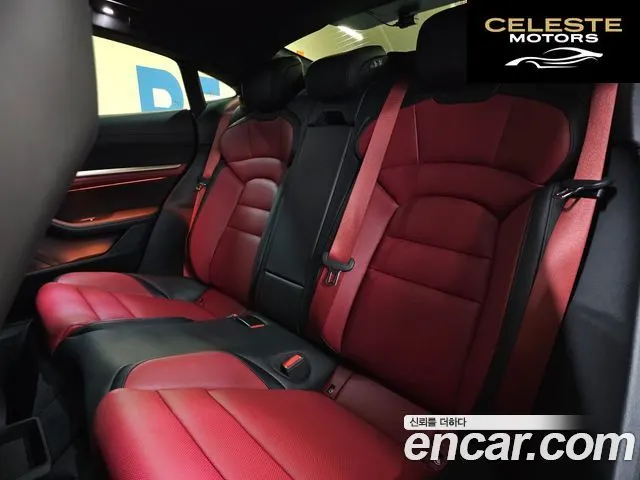 PORSCHE Taycan 4S 2025 — photo 20 sur 26