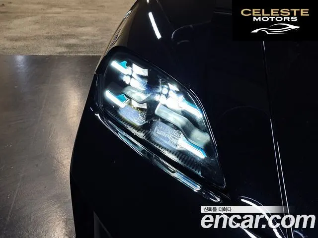 PORSCHE Taycan 4S 2025 — photo 8 sur 26