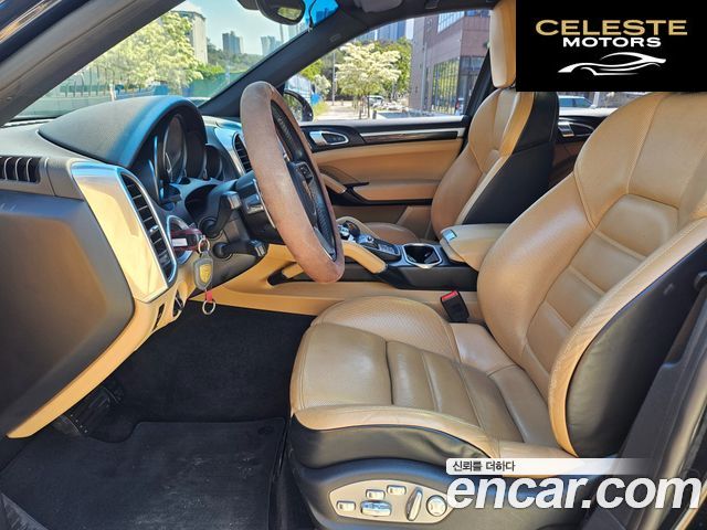 PORSCHE Cayenne 3.0 2016 — photo 11 sur 24