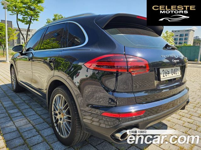 PORSCHE Cayenne 3.0 2016 — photo 8 sur 24