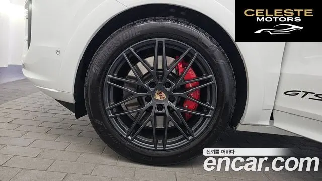 PORSCHE Cayenne (PO536) 4.0 GTS Coupé 2025 — photo 5 sur 35