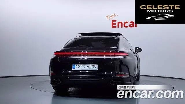 PORSCHE Panamera (976) 4.0 GTS 2025 — photo 4 sur 38
