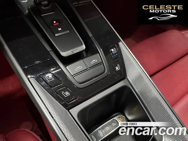 PORSCHE 911 (992) Targa 4S 2022 — photo 11 sur 23