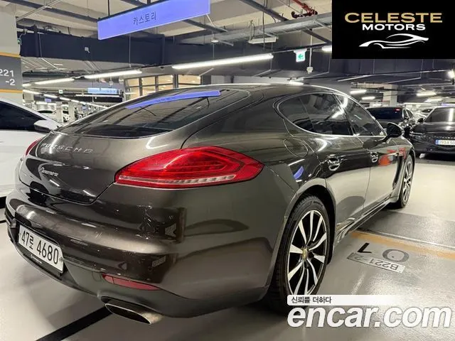 PORSCHE Panamera 3.0 2015 — photo 4 sur 25