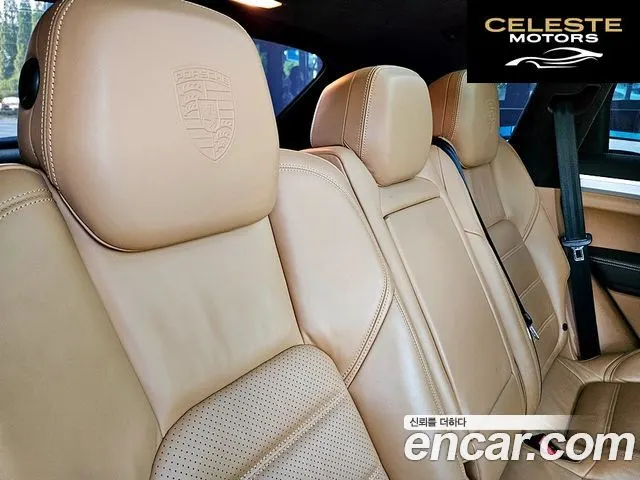 PORSCHE Cayenne 4.8 Turbo 2011 — photo 11 sur 24