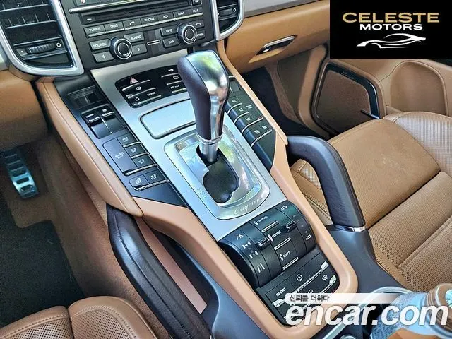 PORSCHE Cayenne 4.8 Turbo 2011 — photo 6 sur 24