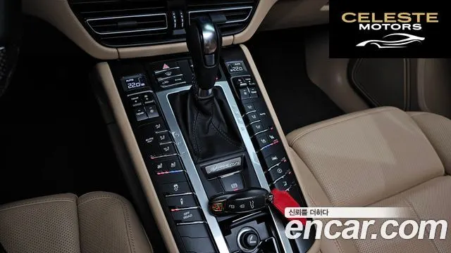 PORSCHE Macan 2.0 2021 — photo 12 sur 37