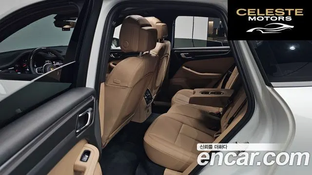PORSCHE Macan 2.0 2021 — photo 18 sur 37