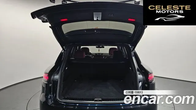 PORSCHE Cayenne (PO536) 3.0 2021 — photo 25 sur 37
