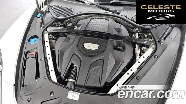 PORSCHE Panamera (971) 3.0 AWD 2018 — photo 6 sur 26