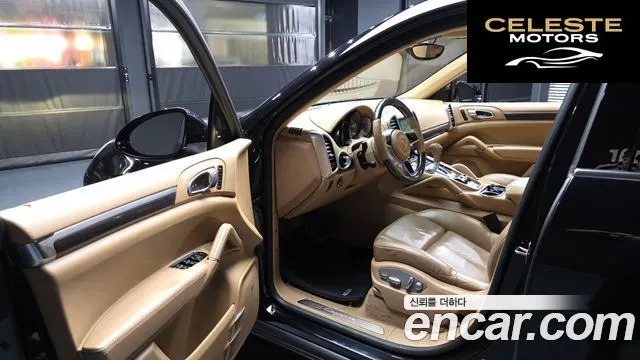 PORSCHE Cayenne 3.0 2015 — photo 10 sur 20