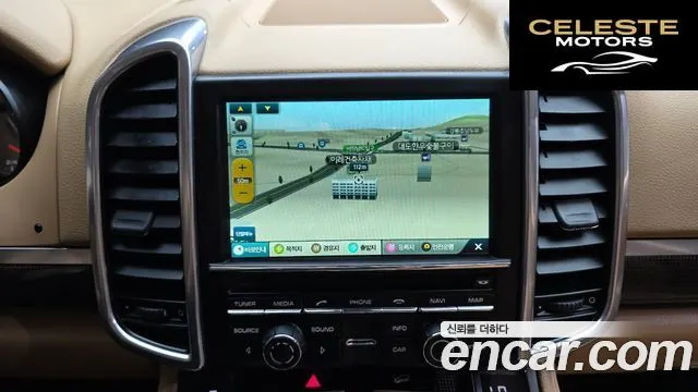 PORSCHE Cayenne 3.0 2015 — photo 14 sur 20
