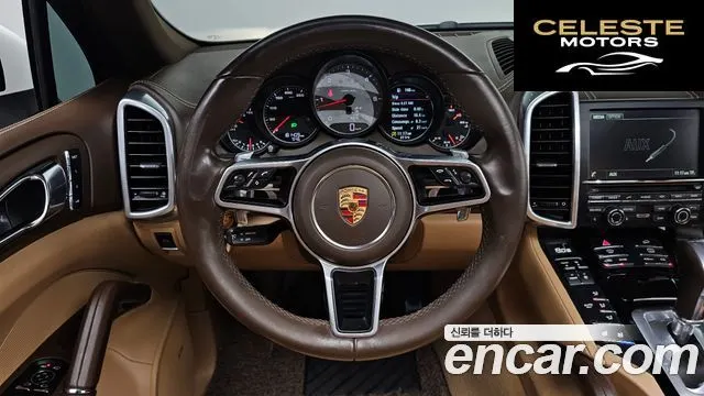 PORSCHE Cayenne 4.2 S 2015 — photo 18 sur 34