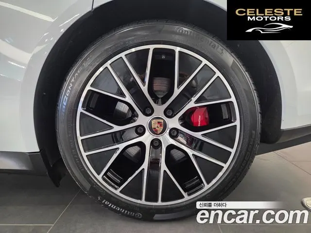 PORSCHE Taycan 4S 2021 — photo 5 sur 18