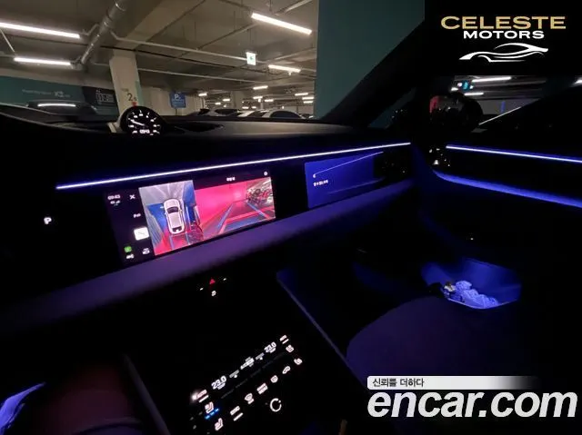 PORSCHE Macan EV 4S 2025 — photo 18 sur 26