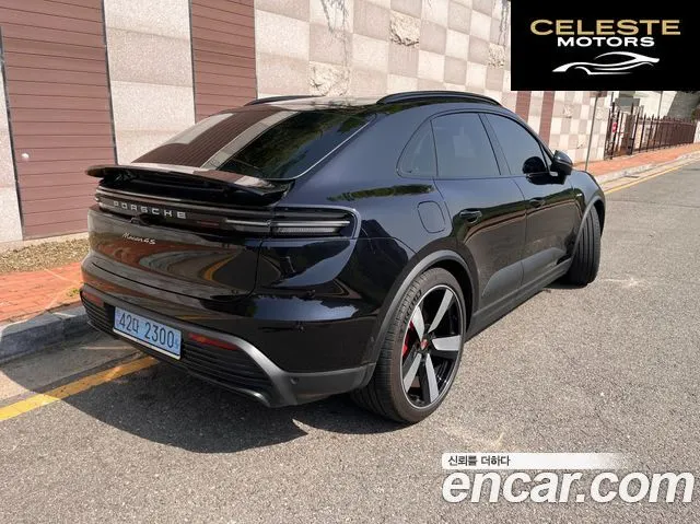 PORSCHE Macan EV 4S 2025 — photo 2 sur 26
