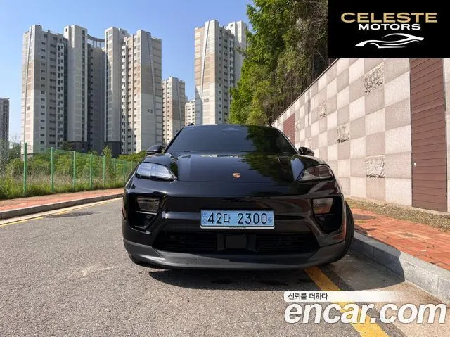 PORSCHE Macan EV 4S 2025 — photo 3 sur 26
