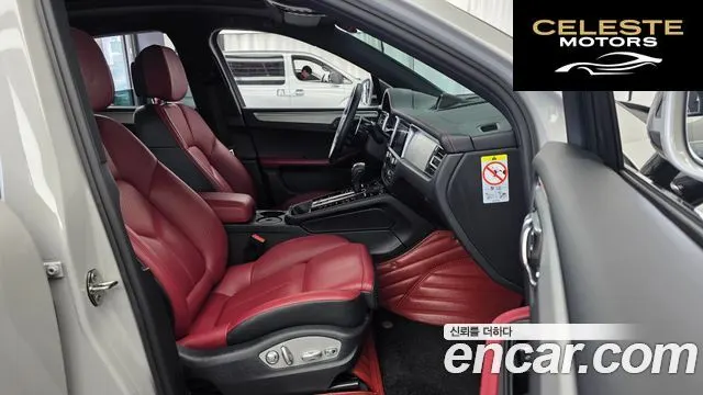 PORSCHE Macan 2.9 S 2023 — photo 17 sur 33
