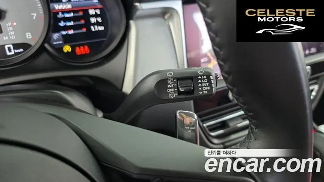 PORSCHE Macan 2.9 S 2023 — photo 27 sur 33