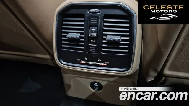 PORSCHE Macan 2.0 2021 — photo 25 sur 37