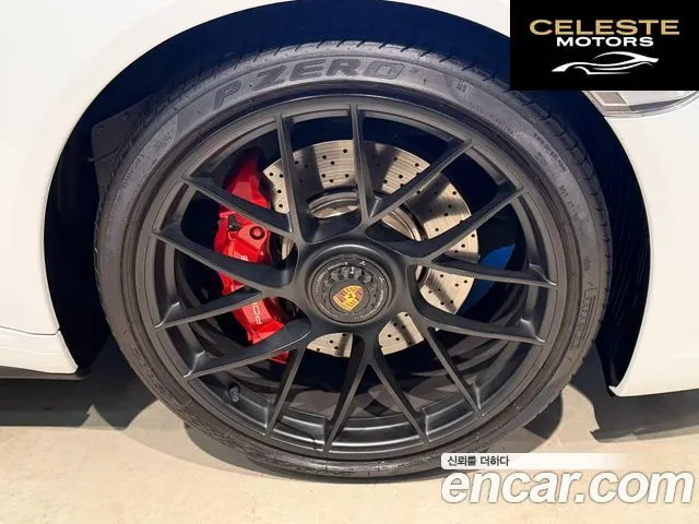 PORSCHE 911 Carrera 4 GTS 2017 — photo 5 sur 26