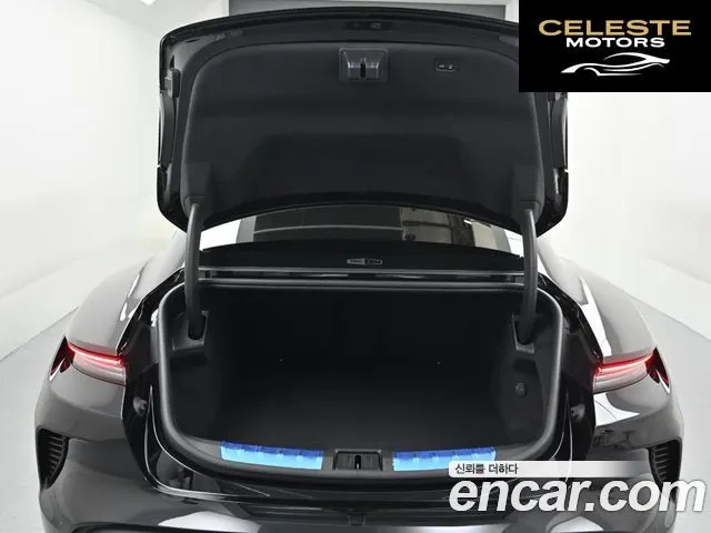 PORSCHE Taycan Turbo S 2025 — photo 20 sur 26