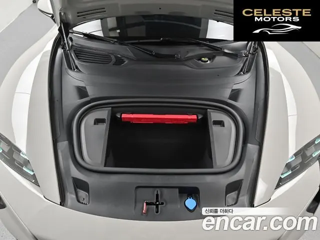 PORSCHE Taycan Turbo 2025 — photo 6 sur 26