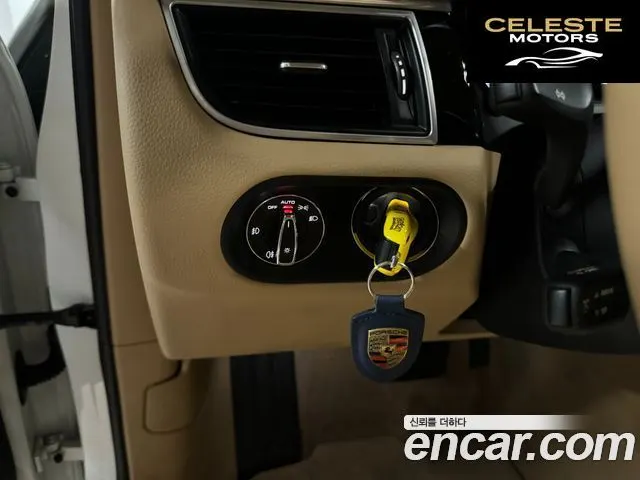 PORSCHE Macan 3.0 S 2017 — photo 14 sur 26