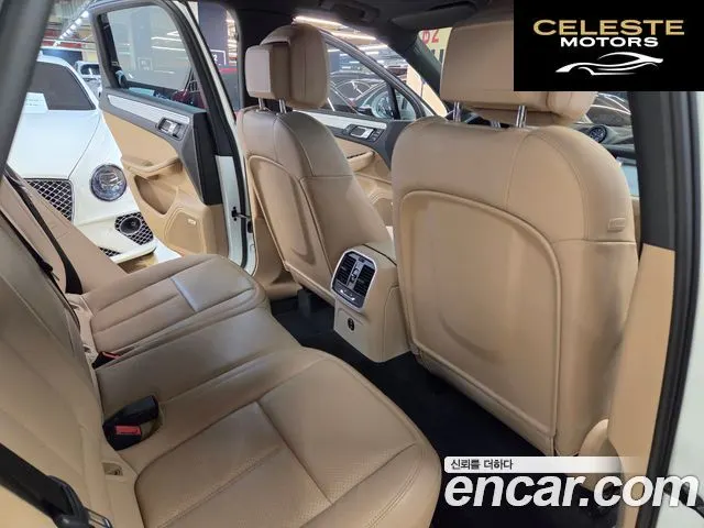 PORSCHE Macan 2.9 S 2022 — photo 14 sur 26