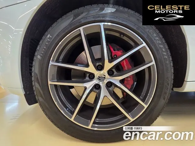 PORSCHE Macan 2.9 S 2022 — photo 20 sur 26