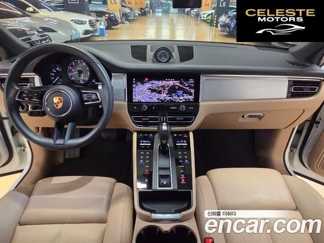 PORSCHE Macan 2.9 S 2022 — photo 7 sur 26