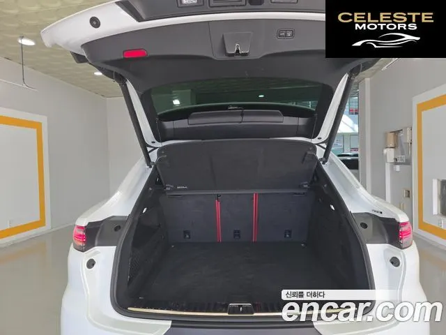 PORSCHE Cayenne (PO536) 3.0 Coupé 2021 — photo 20 sur 26