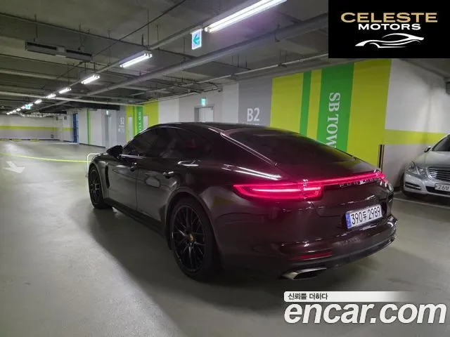 PORSCHE Panamera (971) 3.0 AWD 2018 — photo 4 sur 24