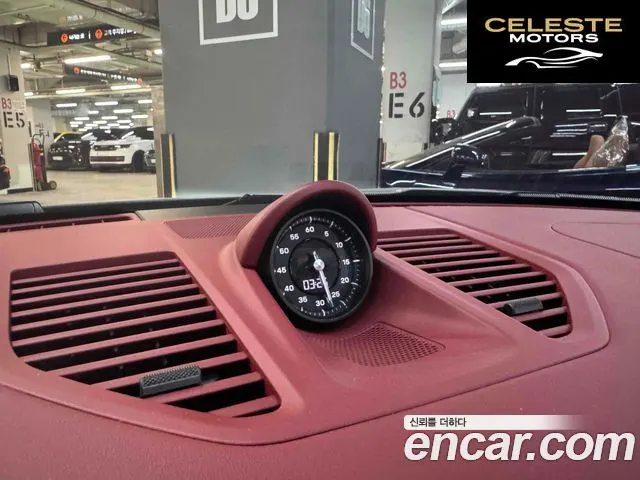 PORSCHE 911 (992) Carrera Cabriolet 2024 — photo 15 sur 20