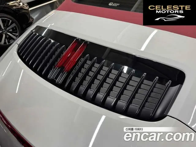 PORSCHE 911 (992) Carrera Cabriolet 2024 — photo 4 sur 20