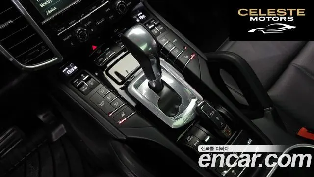 PORSCHE Cayenne 3.0 2016 — photo 11 sur 30