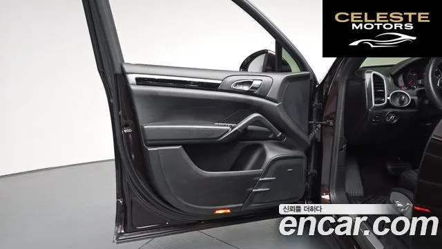 PORSCHE Cayenne 3.0 2016 — photo 13 sur 30