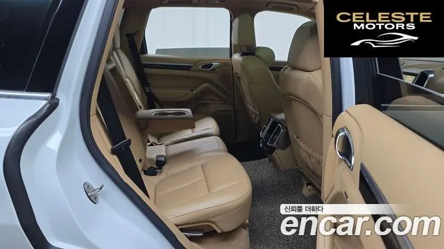 PORSCHE Cayenne 3.6 2013 — photo 12 sur 20
